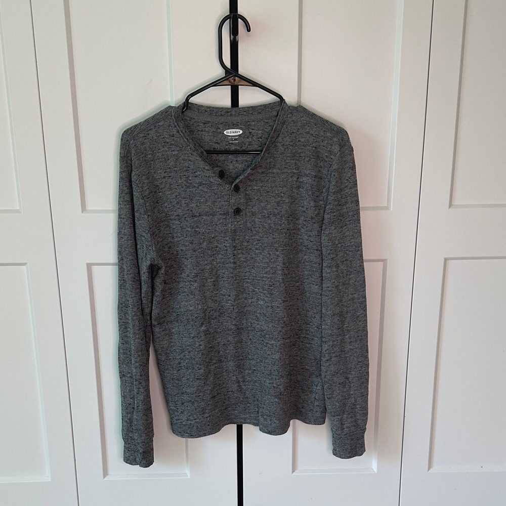 Old Navy Gray Casual Button Down Shirt